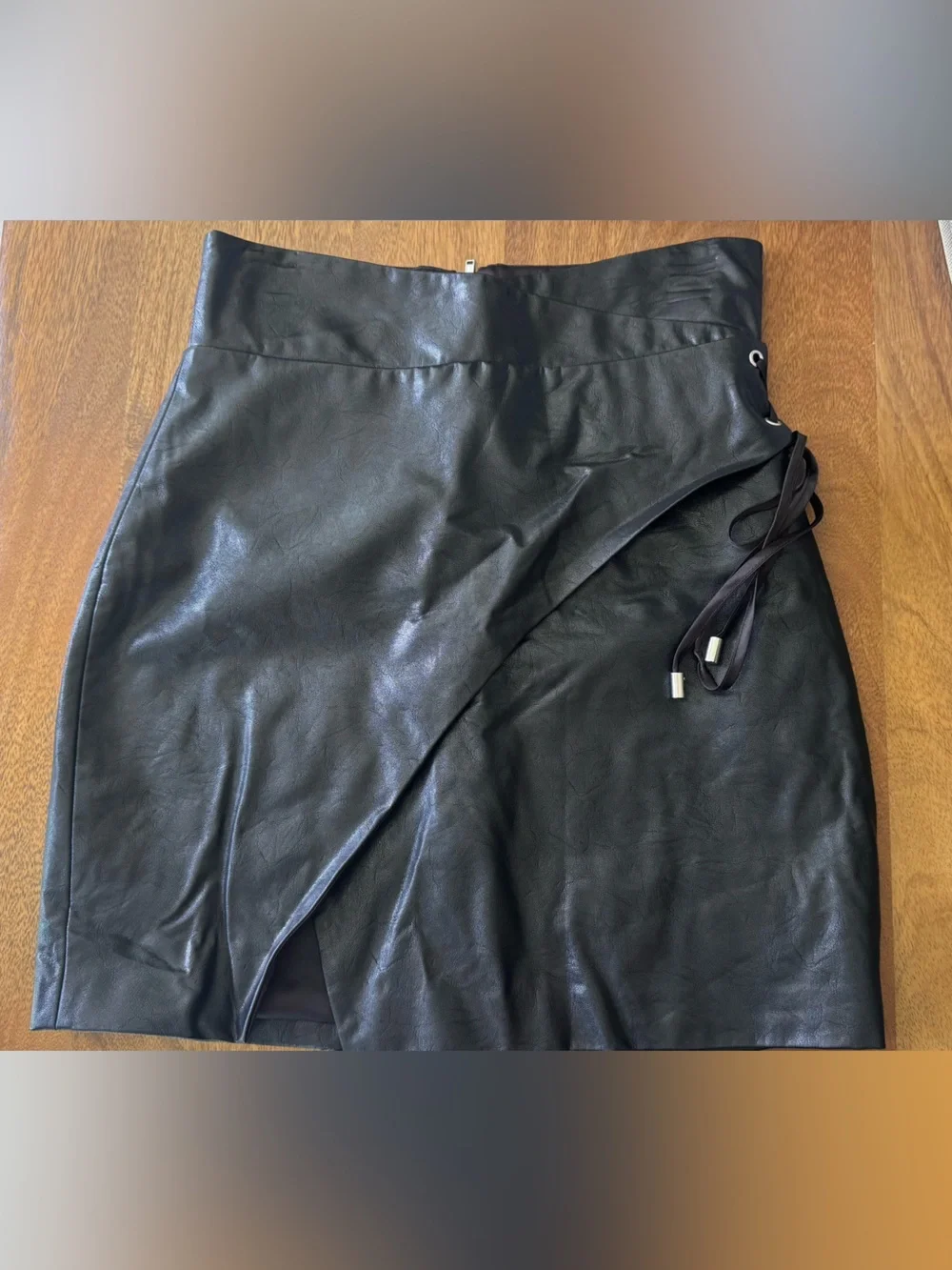 Revolve MAJORELLE HYPERION MINI SKIRT in Size S